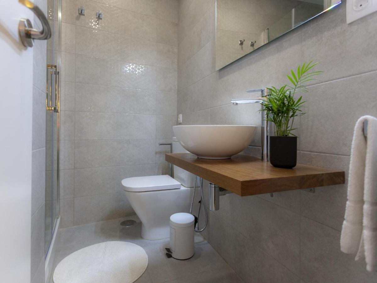 Rd Aparcamiento Incluido Triana Luminoso Comodo Apartamento 2Bd 2Bth Sevilla Dış mekan fotoğraf