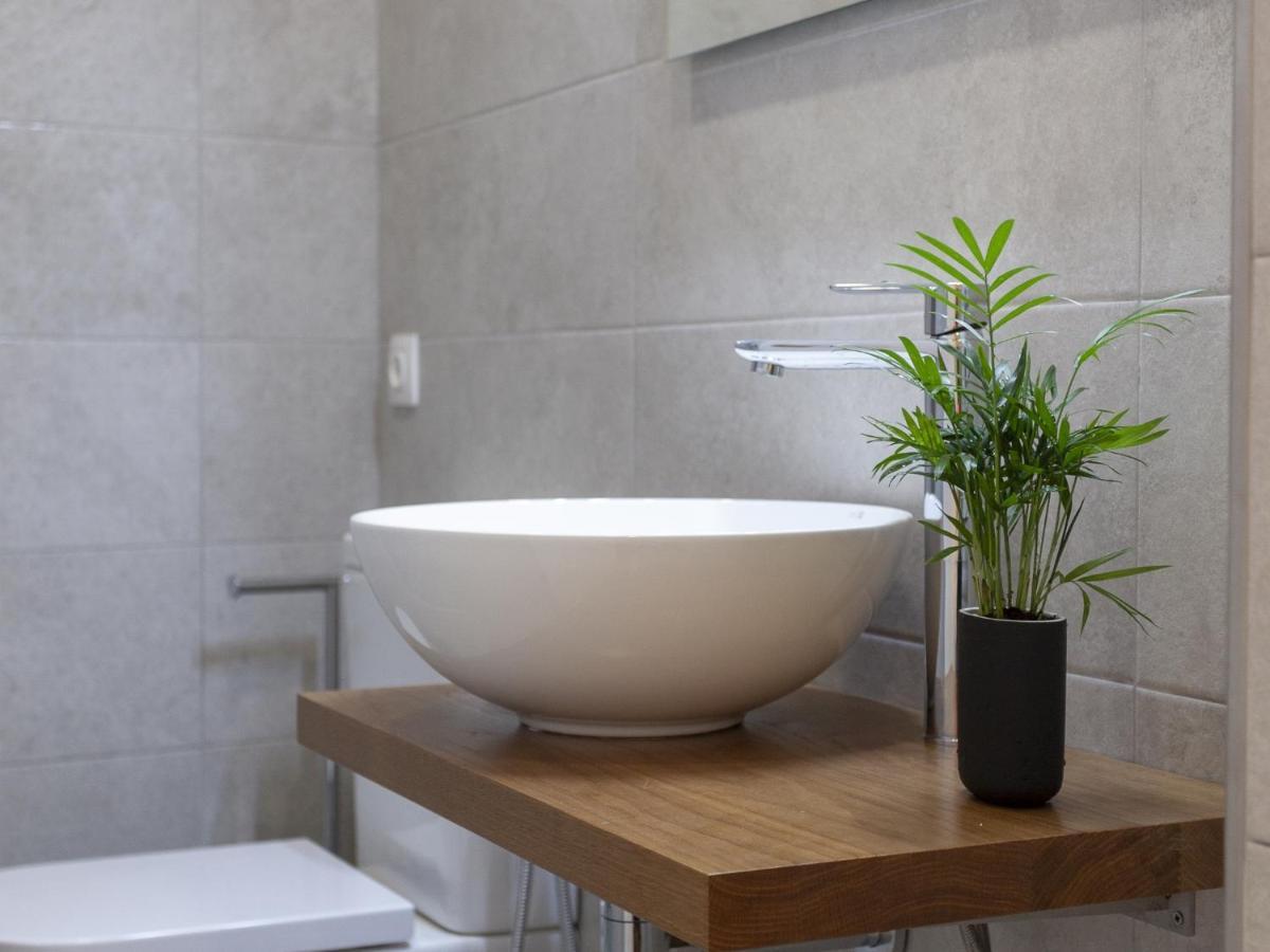 Rd Aparcamiento Incluido Triana Luminoso Comodo Apartamento 2Bd 2Bth Sevilla Dış mekan fotoğraf